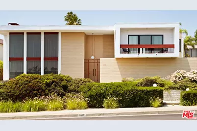 2341 N Hobart Blvd, Los Angeles, CA 90027 - Photo 1