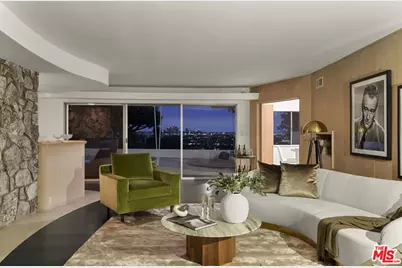 4124 Mantova Dr, Los Angeles, CA 90008 - Photo 1