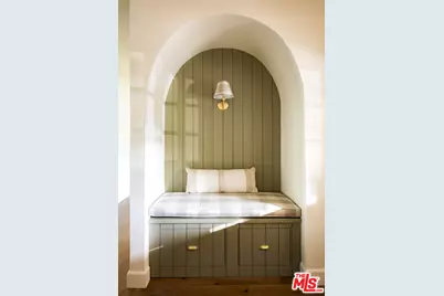 2110 Eric Dr, Los Angeles, CA 90049 - Photo 1