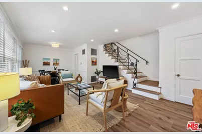 817 6th St #F, Santa Monica, CA 90403 - Photo 1
