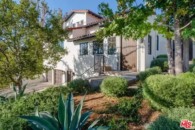879 Muskingum Ave, Pacific Palisades, CA 90272 - Photo 1