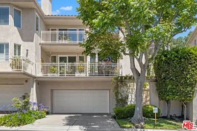 682 Palisades Dr, Pacific Palisades, CA 90272 - Photo 1