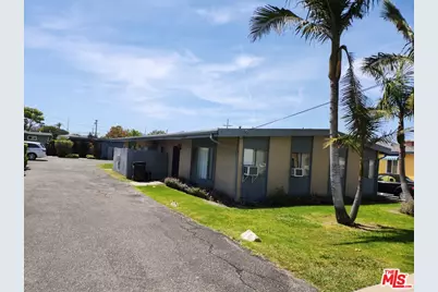 25353 Oak St, Lomita, CA 90717 - Photo 1