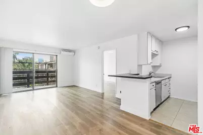 320 S Ardmore Ave #336, Los Angeles, CA 90020 - Photo 1