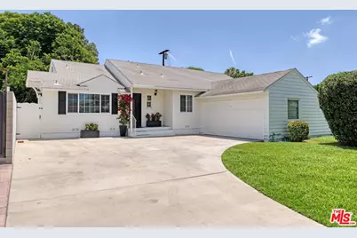 7026 Colbath Ave, Van Nuys, CA 91405 - Photo 1