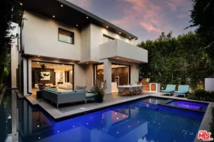 105 S Laurel Ave, Los Angeles, CA 90048 - Photo 1