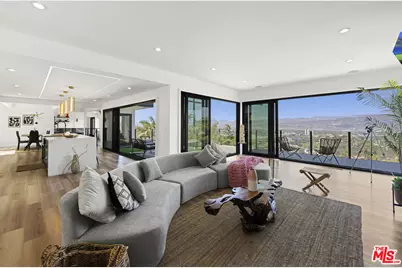 7308 Pacific View Dr, Los Angeles, CA 90068 - Photo 1