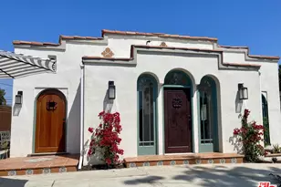 1086 West Blvd, Los Angeles, CA 90019 - Photo 1