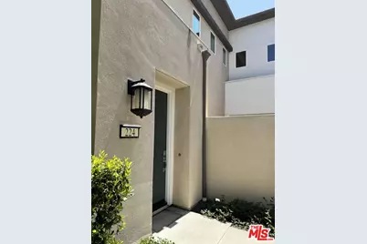 224 Follyhatch, Irvine, CA 92618 - Photo 1