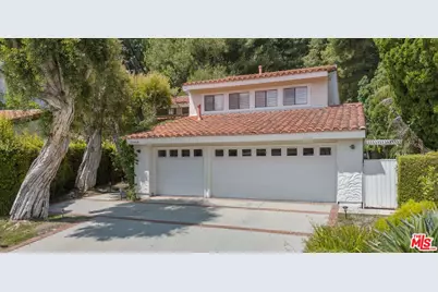 23454 Park Hermosa, Calabasas, CA 91302 - Photo 1