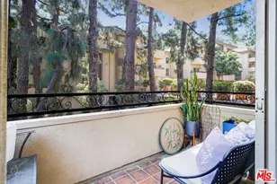 6728 Hillpark Dr, Los Angeles, CA 90068 - Photo 1