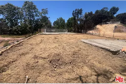 919 Bienveneda Ave, Pacific Palisades, CA 90272 - Photo 1