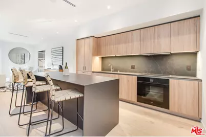 1030 N Kings Rd #303, West Hollywood, CA 90069 - Photo 1