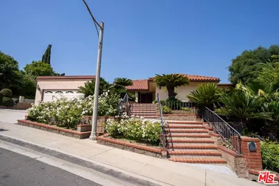 1465 Sunshine Dr, Glendale, CA 91208 - Photo 1