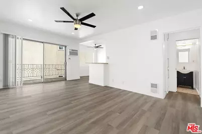 612 Huntley Dr #6, West Hollywood, CA 90069 - Photo 1