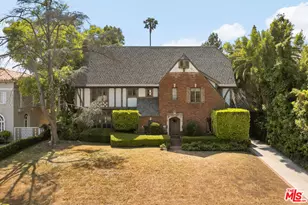 443 S June St, Los Angeles, CA 90020 - Photo 1