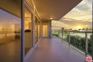 13600 Marina Pointe Dr, Marina del Rey, CA 90292 - Photo 1