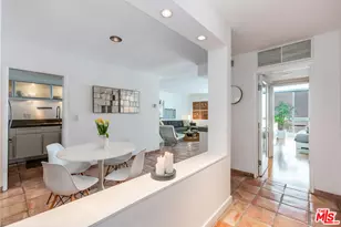 1010 N Kings Rd, West Hollywood, CA 90069 - Photo 1