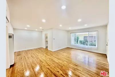 1108 S Sherbourne Dr #1, Los Angeles, CA 90035 - Photo 1