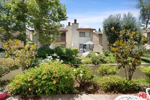 5720 Owensmouth Ave, Woodland Hills, CA 91367 - Photo 1