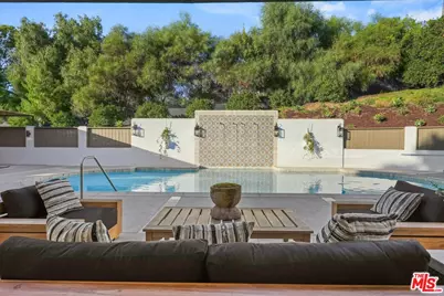431 Montana Cir, Ojai, CA 93023 - Photo 1