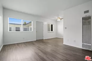 115 N Oak St, Inglewood, CA 90301 - Photo 1