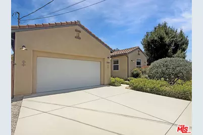7050 Independence Ave, Canoga Park, CA 91303 - Photo 1
