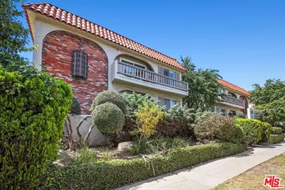 12033 Goshen Ave #8, Los Angeles, CA 90049 - Photo 1