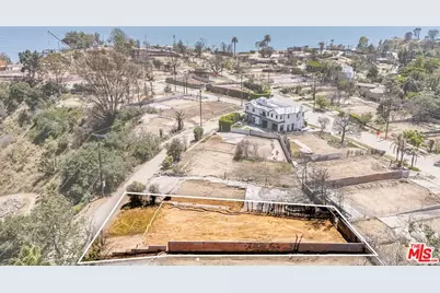 533 N Marquette St, Pacific Palisades, CA 90272 - Photo 1