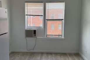 920 S Hobart Blvd, Los Angeles, CA 90006 - Photo 1