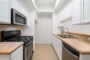 3328 Oakhurst Ave, Los Angeles, CA 90034 - Photo 1