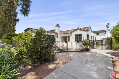 1122 S La Peer Dr, Los Angeles, CA 90035 - Photo 1