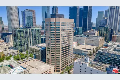 801 S Grand Ave #2202, Los Angeles, CA 90017 - Photo 1