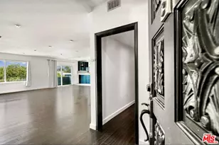 825 S Le Doux Rd, Los Angeles, CA 90035 - Photo 1