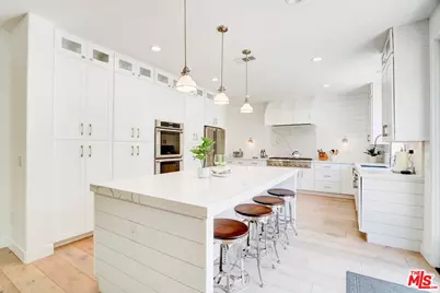 5081 Via Camino, Newbury Park, CA 91320 - Photo 1