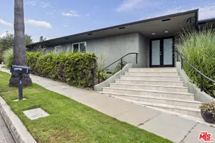 350 Chautauqua Blvd, Pacific Palisades, CA 90272 - Photo 1