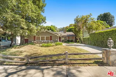 21239 Velicata St, Woodland Hills, CA 91364 - Photo 1