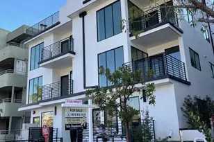 9842 Vidor Dr, Los Angeles, CA 90035 - Photo 1