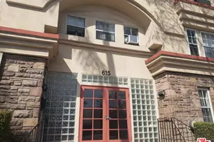 615 N Rossmore Ave, Los Angeles, CA 90004 - Photo 1