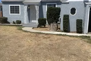 10031 S Harvard Blvd, Los Angeles, CA 90047 - Photo 1