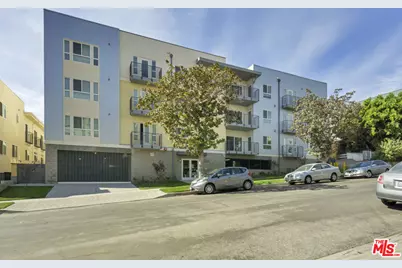 6925 Knowlton Pl #305, Los Angeles, CA 90045 - Photo 1