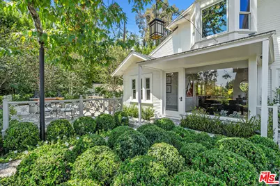 1231 Hilldale Ave, Los Angeles, CA 90069 - Photo 1