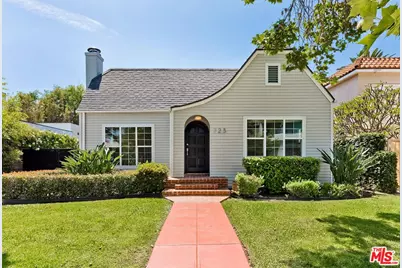 723 N Mansfield Ave, Los Angeles, CA 90038 - Photo 1