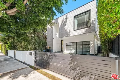 462 N Croft Ave, Los Angeles, CA 90048 - Photo 1