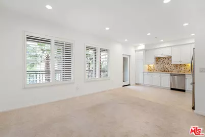 6020 Seabluff Dr #218, Playa Vista, CA 90094 - Photo 1