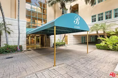 11500 San Vicente Blvd #218, Los Angeles, CA 90049 - Photo 1