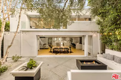 366 N Kenter Ave, Los Angeles, CA 90049 - Photo 1