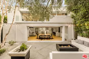 366 N Kenter Ave, Los Angeles, CA 90049 - Photo 1