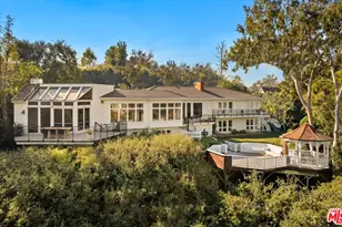 282 Bentley Cir, Los Angeles, CA 90049 - Photo 1