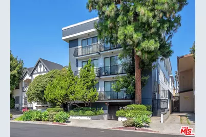 126 N Croft Ave #302, Los Angeles, CA 90048 - Photo 1